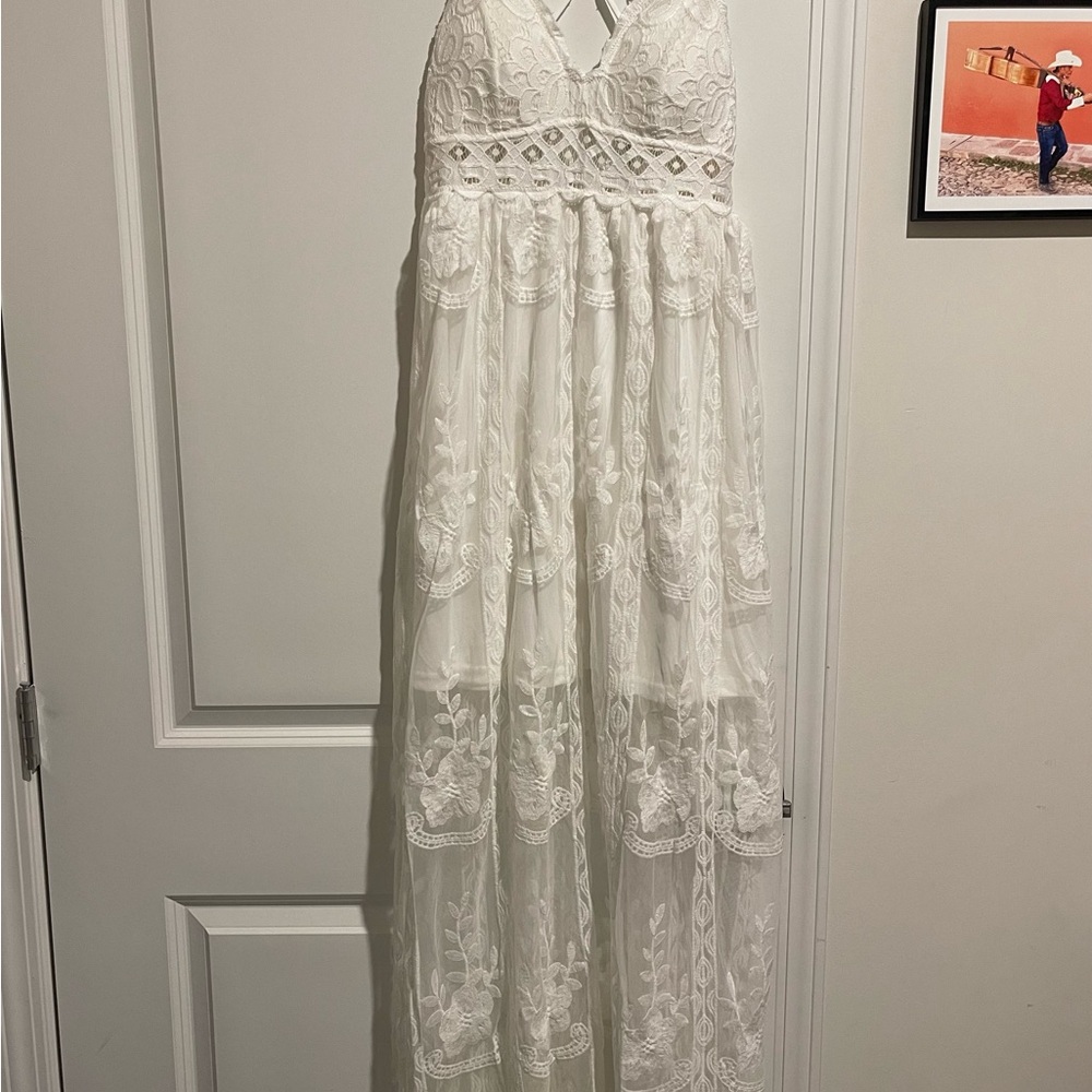 New✨ VICI Tranquility White Lace Maxi Dress